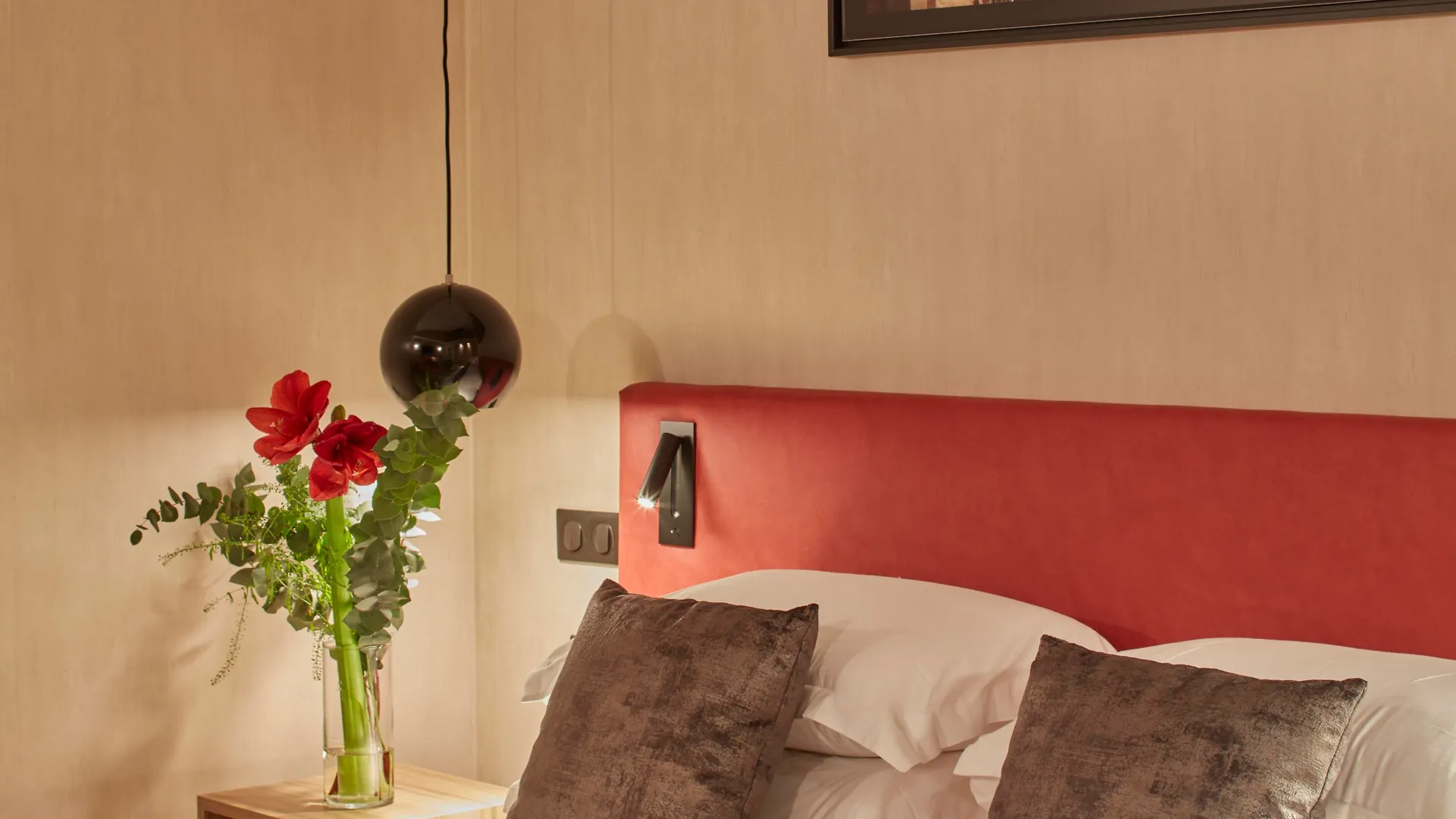 Hotel Atmospheres Paris