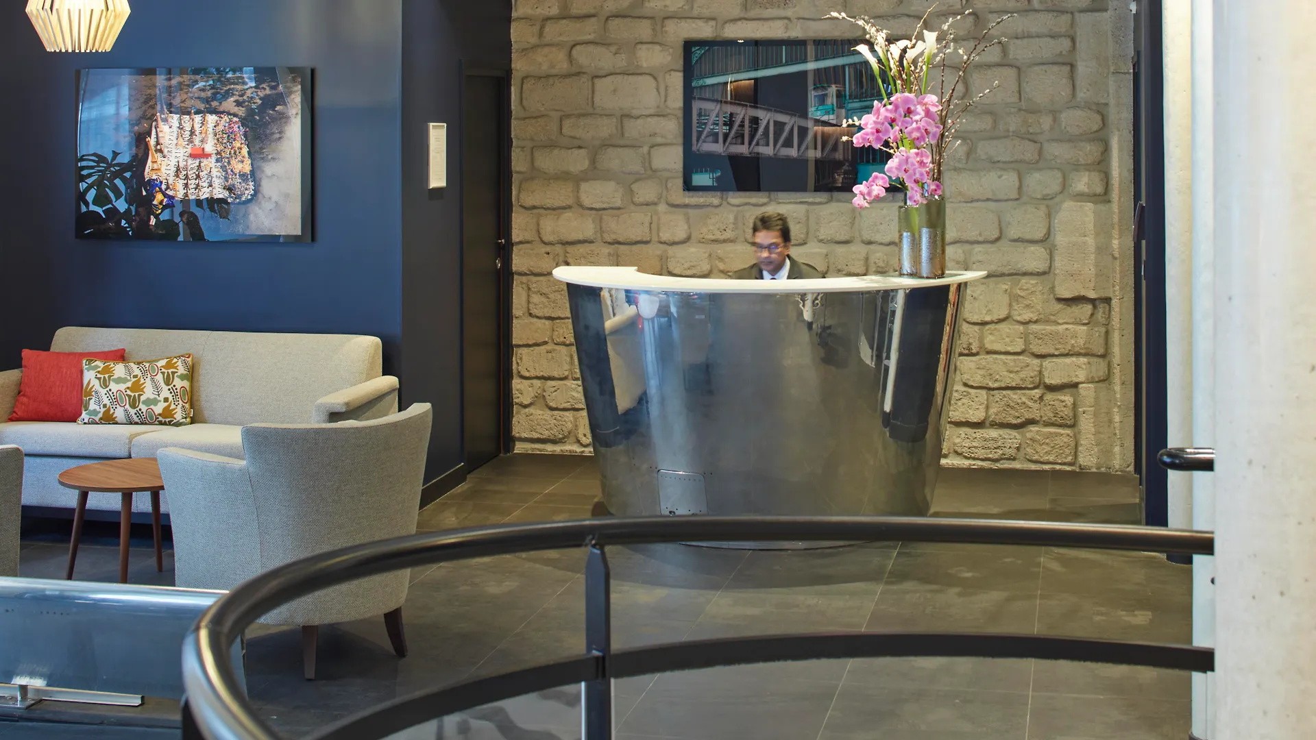 Hotel Atmospheres 4*