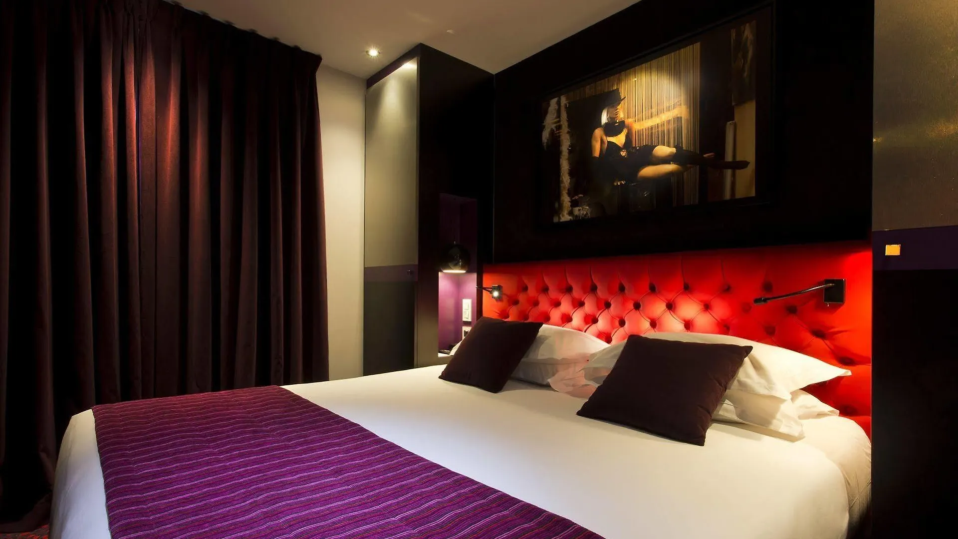 Atmospheres 4* Paris